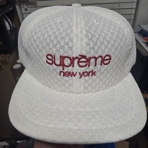 Supreme Classic Logo Air Mesh White Snap Back Hat Brand New